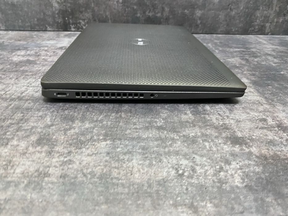 Ноутбук Dell Latitude 7430, i7-1270P 32Gb 256Gb FHD 14” IPS
