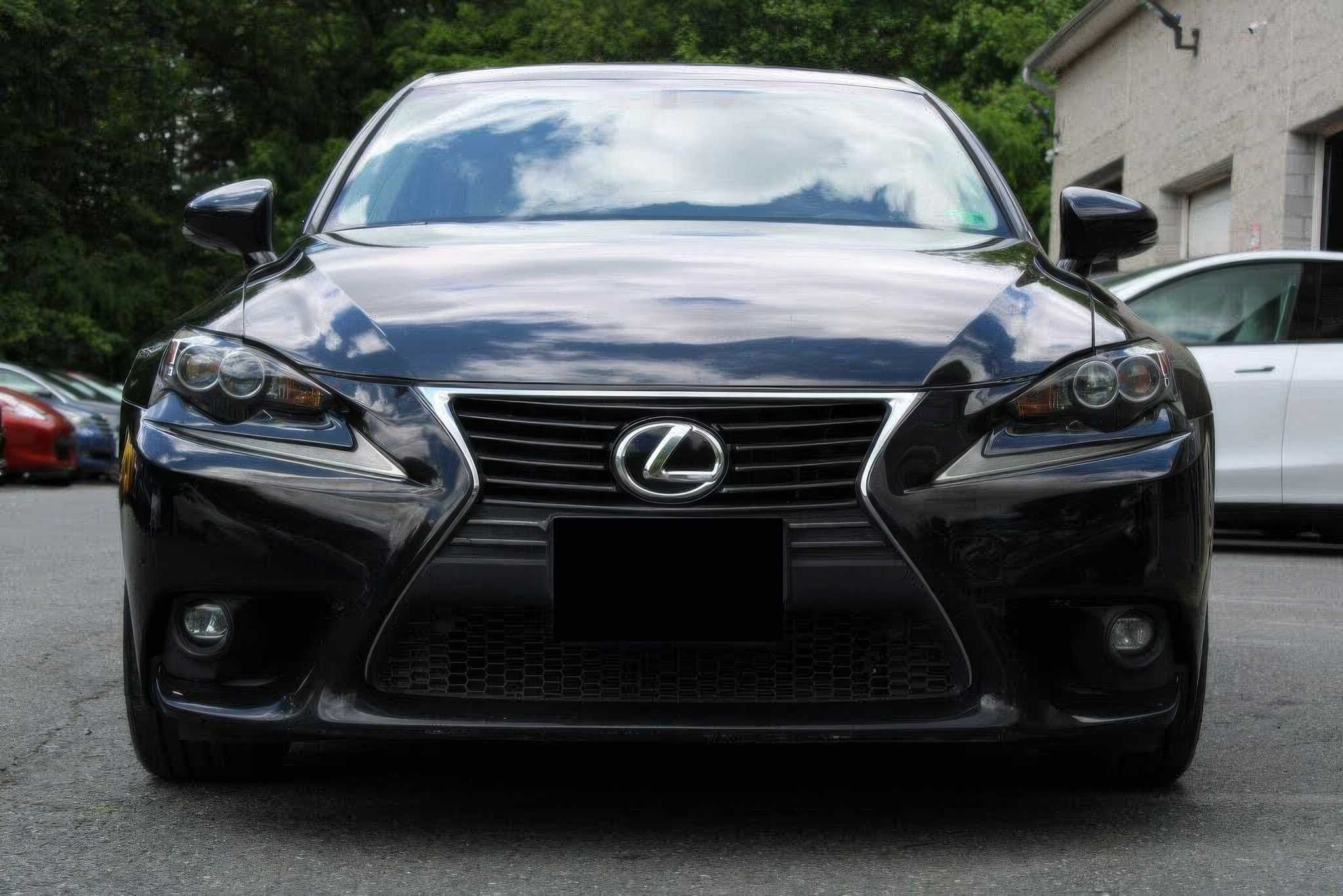 2015 Lexus IS 350 Sedan