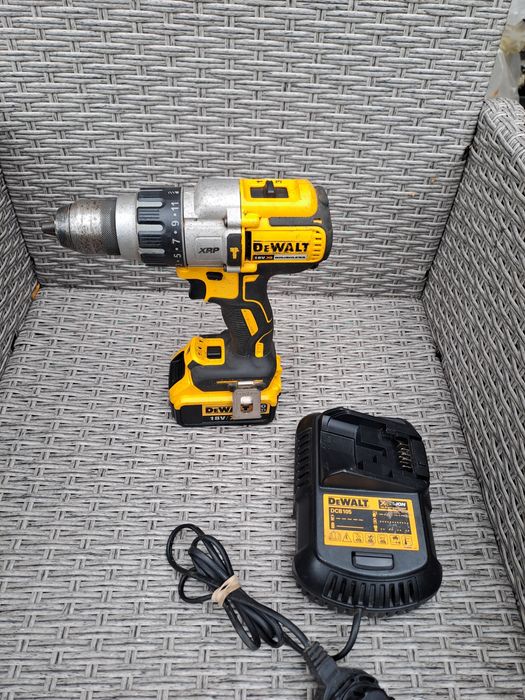 Piła   Dewalt 18V
