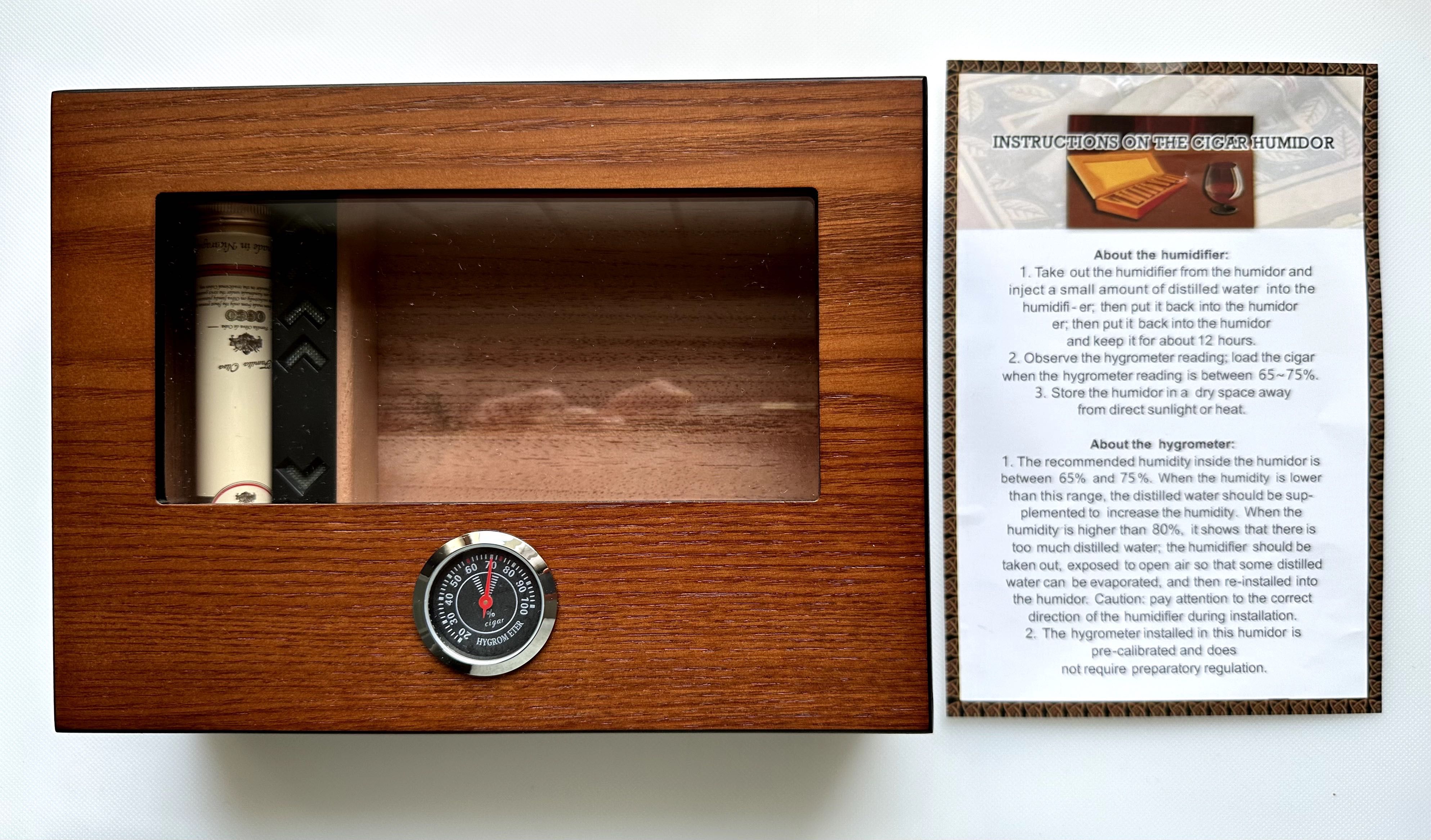 Humidor do cygar-cedrowy