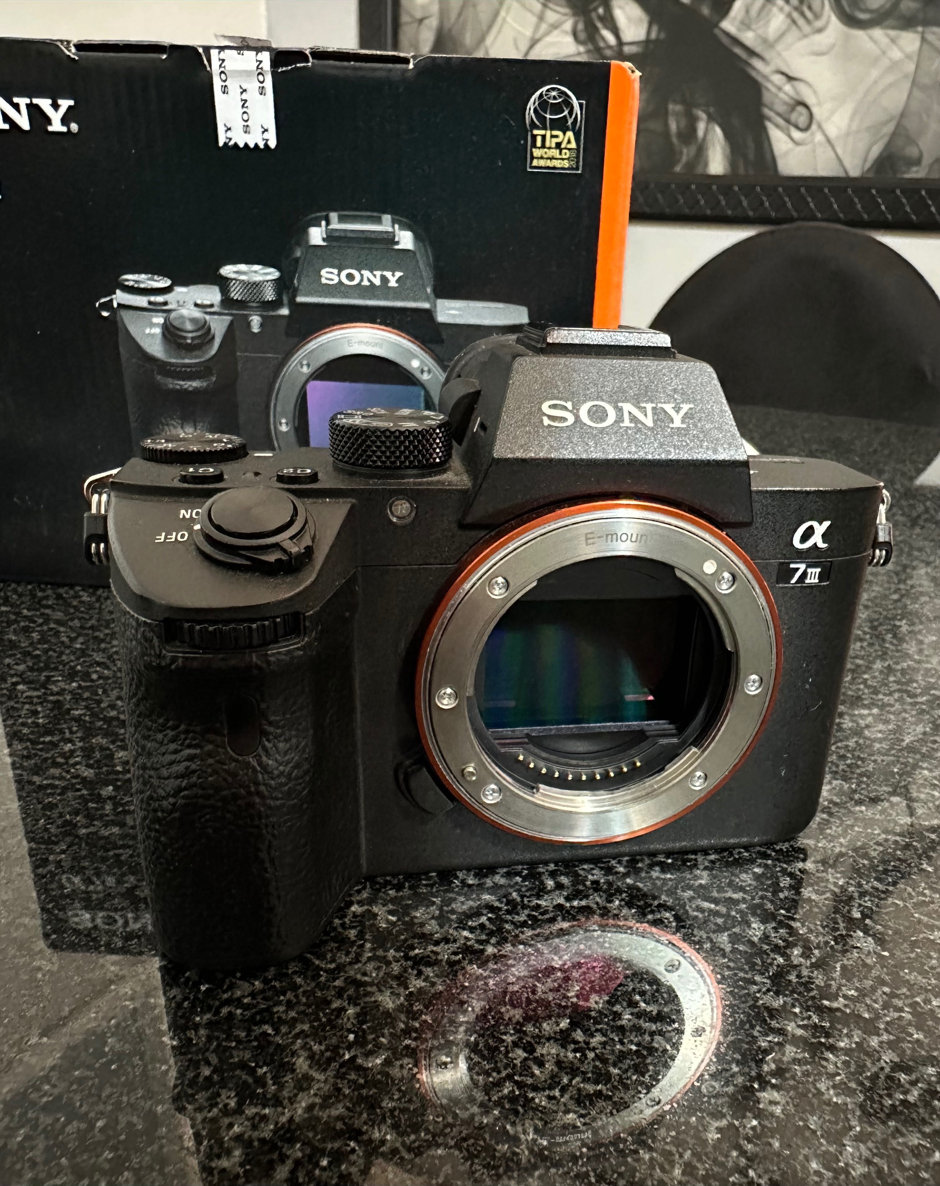 Sony Alpha A7 III ILCE-7M3 (Body) - Niski Przebieg 21377 Gwarancja