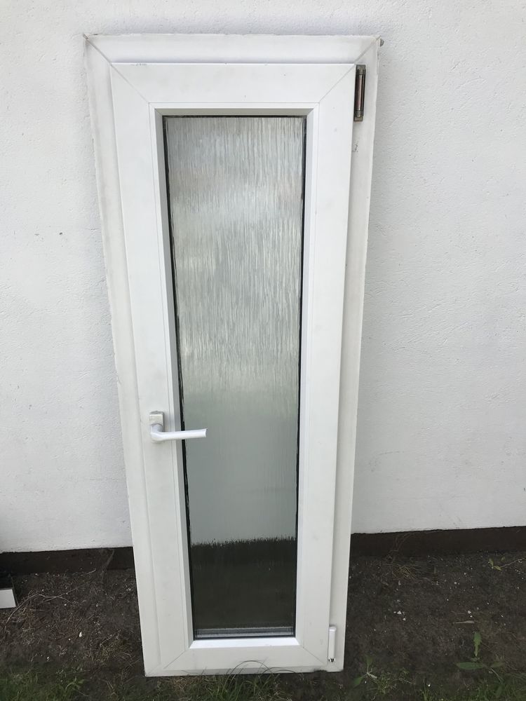 Okno plastikowe 50x144 łazienkowe