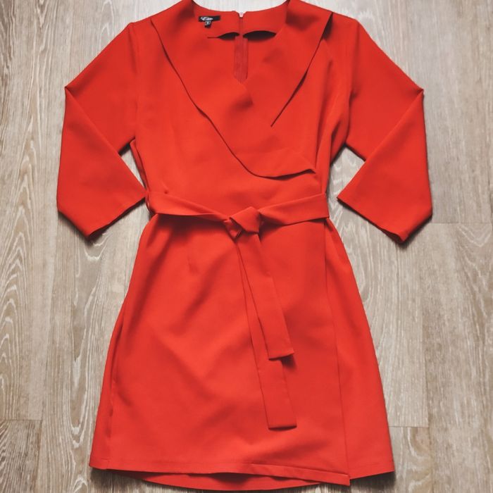 Продам платье на запах