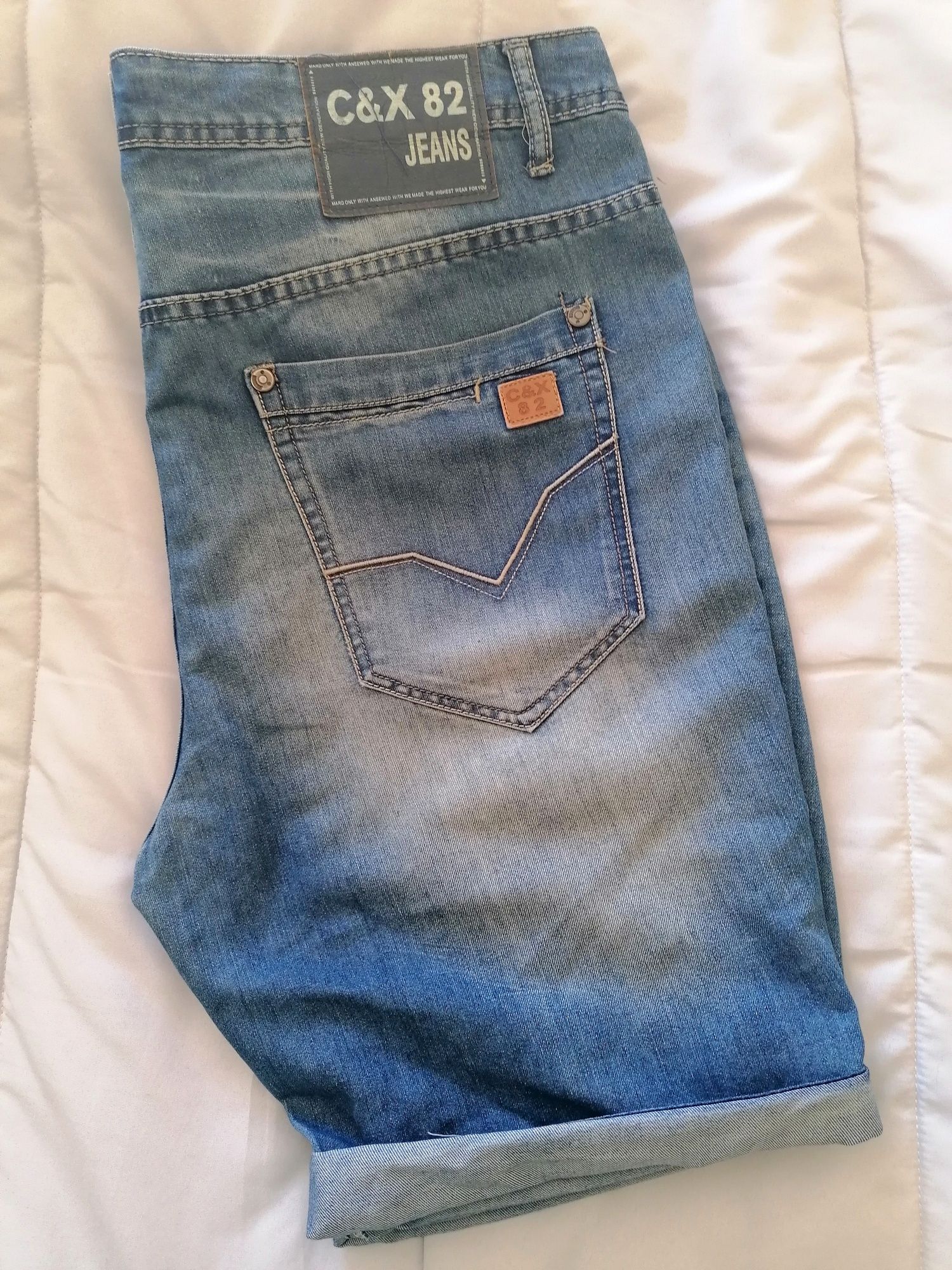 Bermudas de Ganga C&X 82 - Tamanho 48/50
