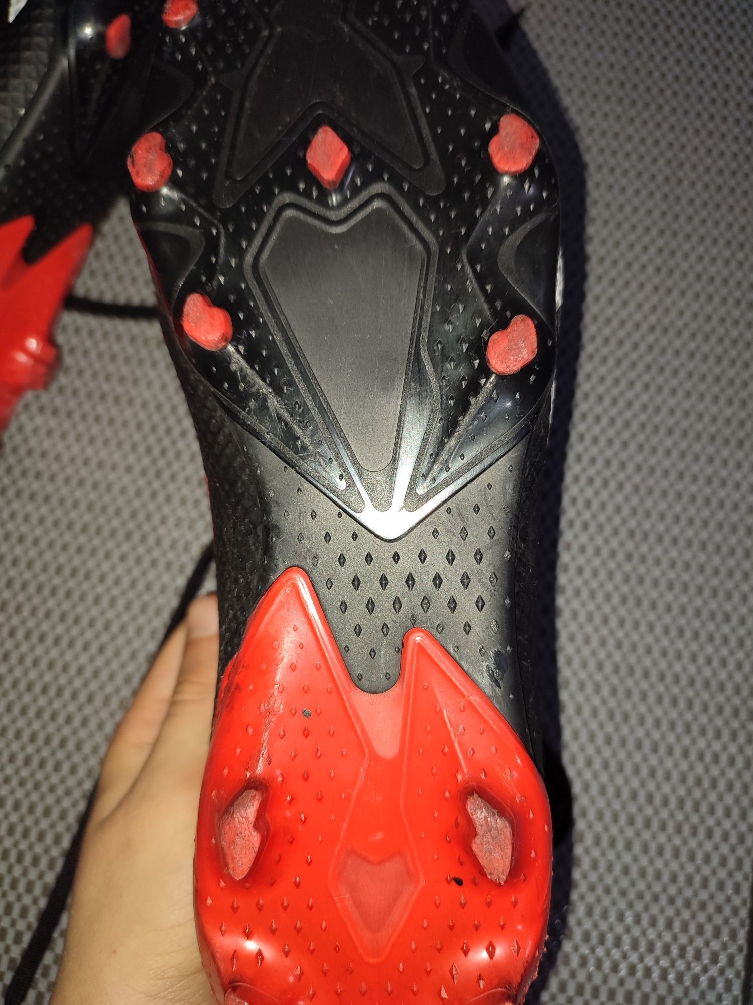 Buty piłkarskie Adidas predator