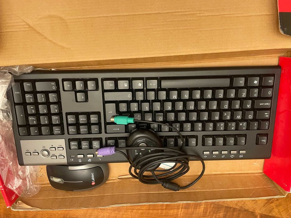 Monitor SAMSUNG B2230N Glossy Black 21.5" Teclados incluindo Rato