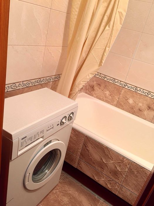 БЕЗ% Продаж двокімнатної квартири 50m2 з газом | проспект Леся Курбаса