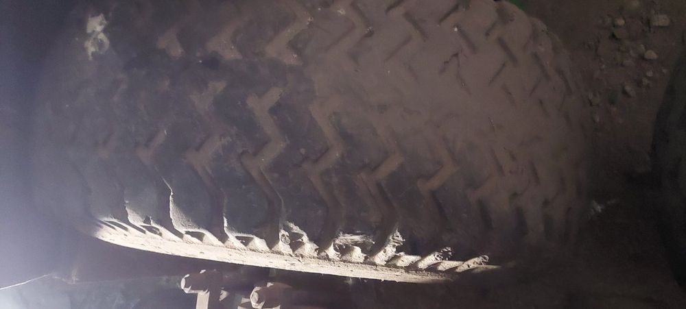 Причіп розпуск лісовозний.