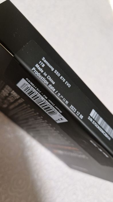 Sprzedam nowy dysk Samsung 870 EVO SSD 1TB - oryginalnie zapakowany.