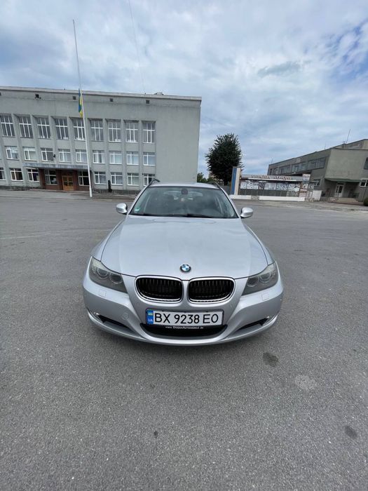 BMW E91 318D 2010