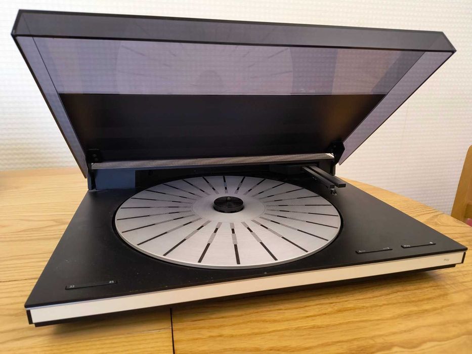 Bang & Olufsen Beogram 9000