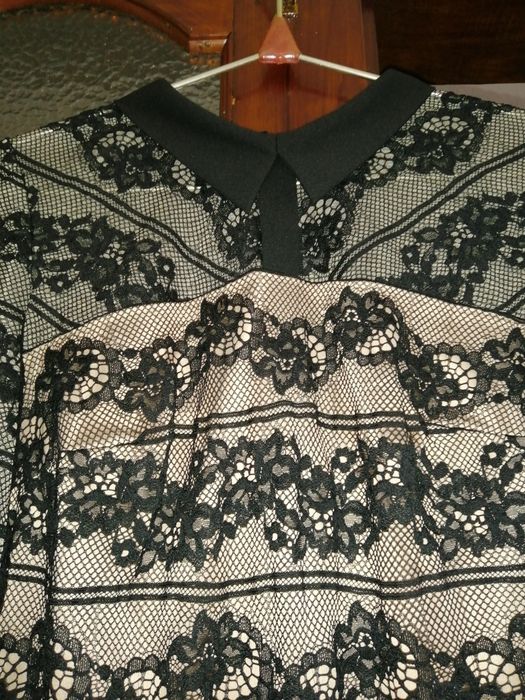 Нарядное гипюровое платье