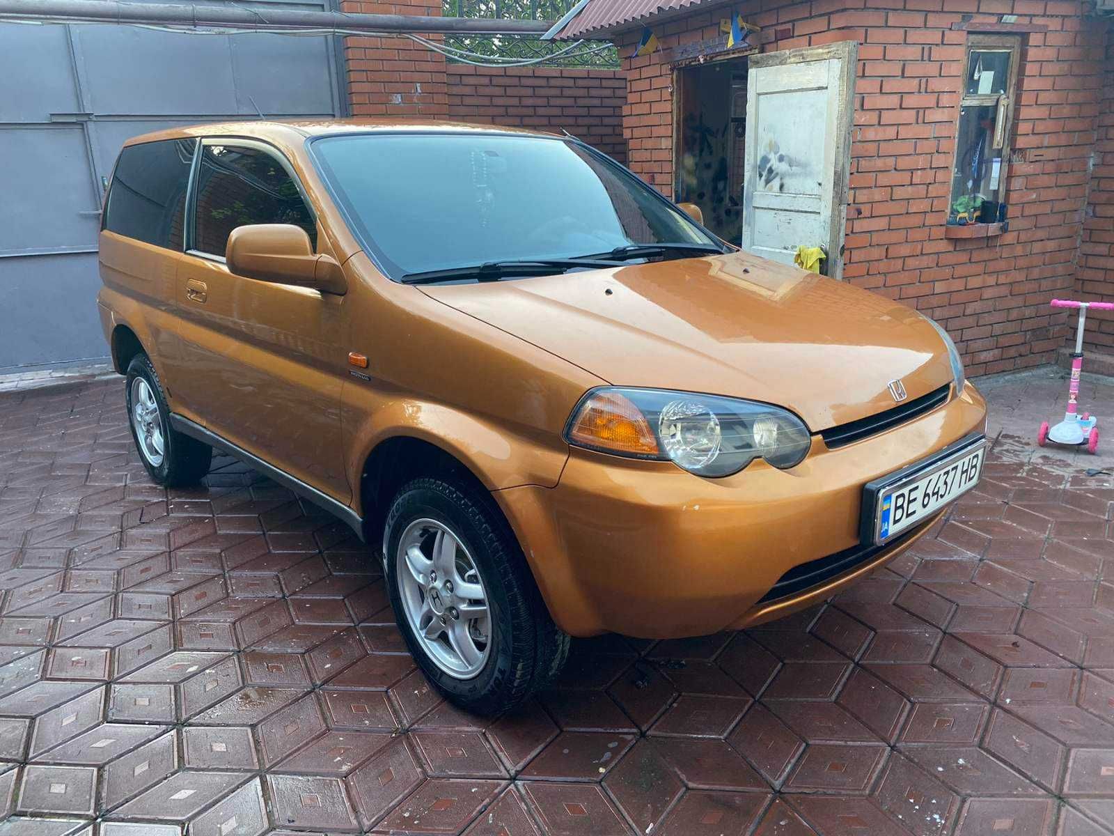 Honda HR-V 2001г. 1.6л газ-бензин, универсал