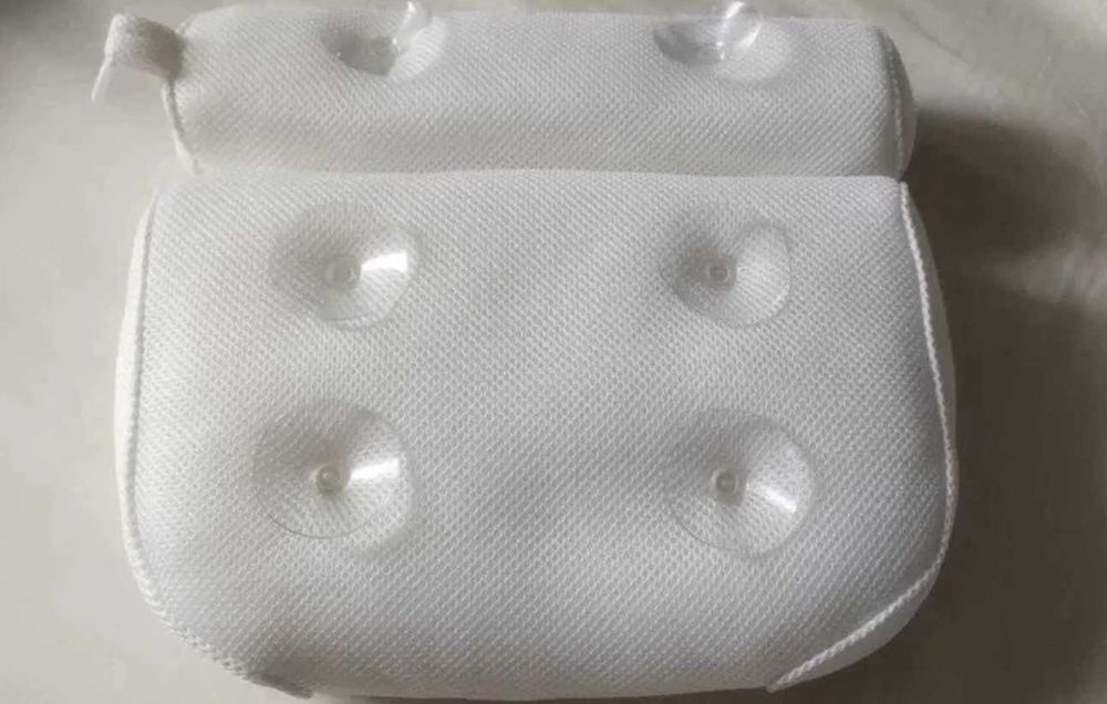 Подушка  для ванної