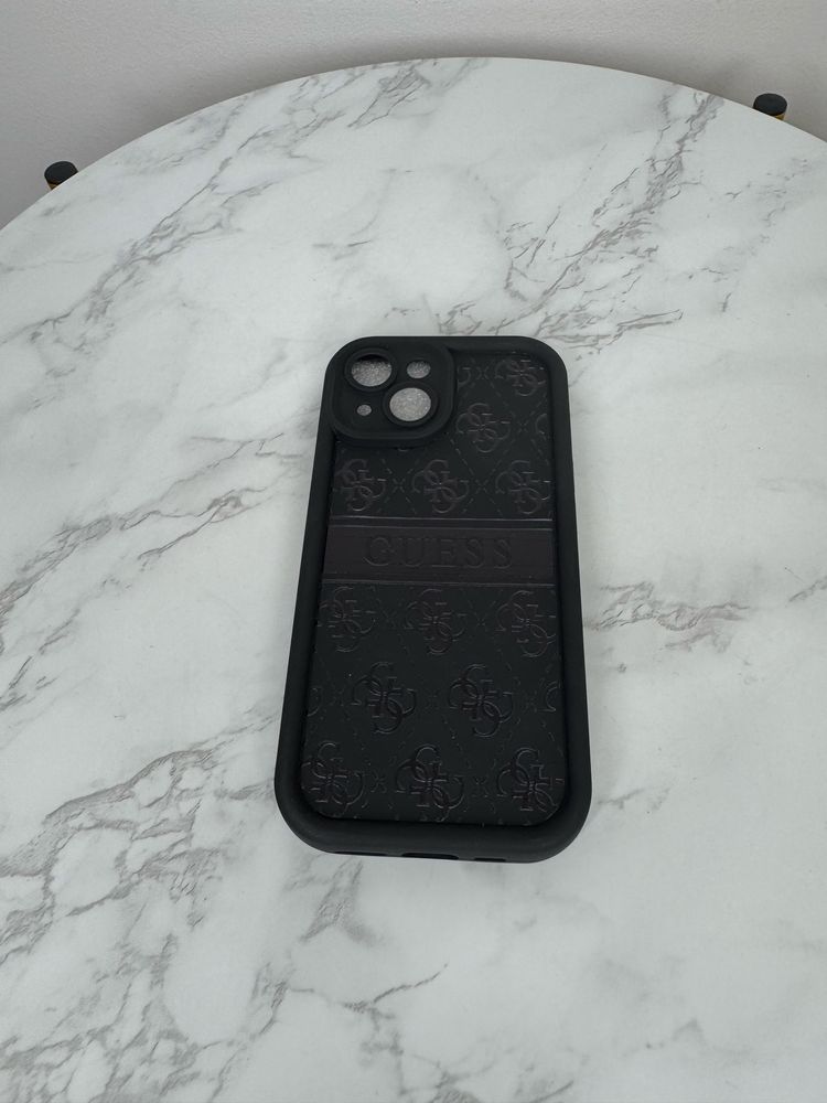 Nowe Etui Case do Telefonu Iphone 13 i 15 Guess