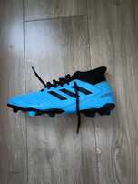 Korki Adidas Predator rozmiar 40,5