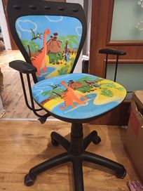 Fotel obrotowy do biurka dla dziecka dinozaury