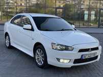 Mitsubishi Lancer 2015 г.в автомат газ/бензин