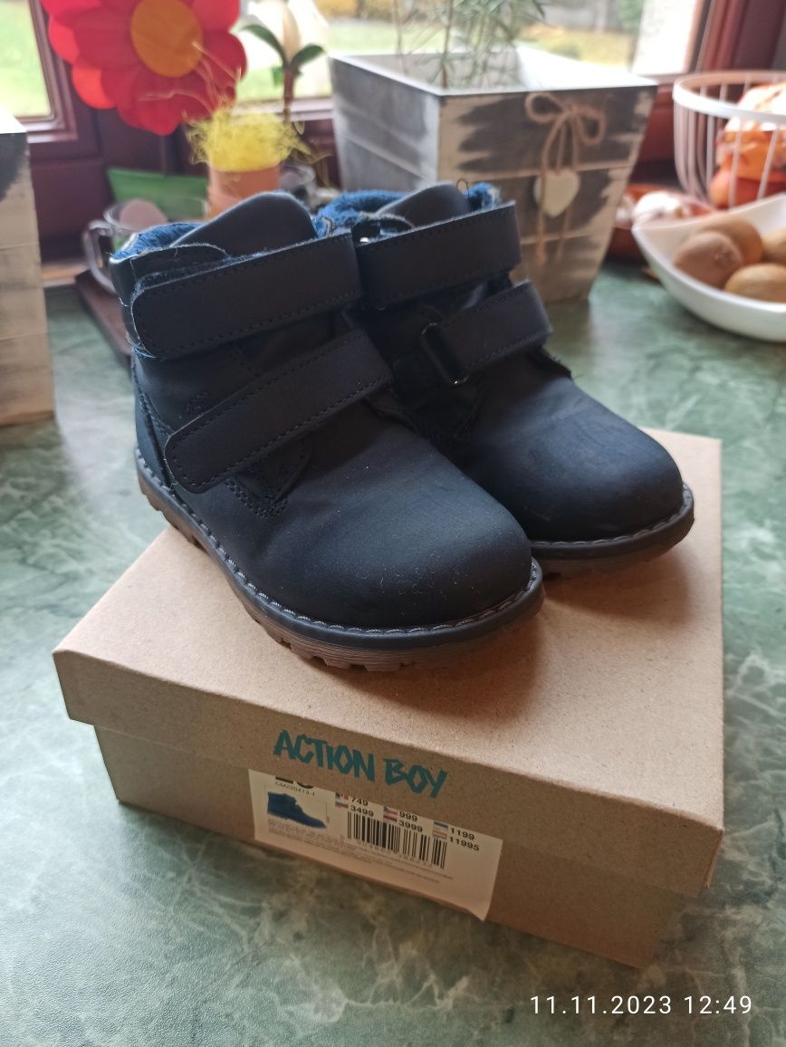 Zimowe buty chłopięce Action Boy r. 25