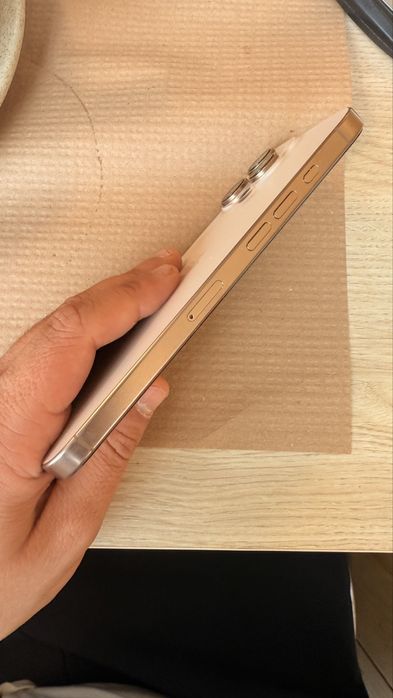 Iphone 16 pro max - Desert titanium - 256gb