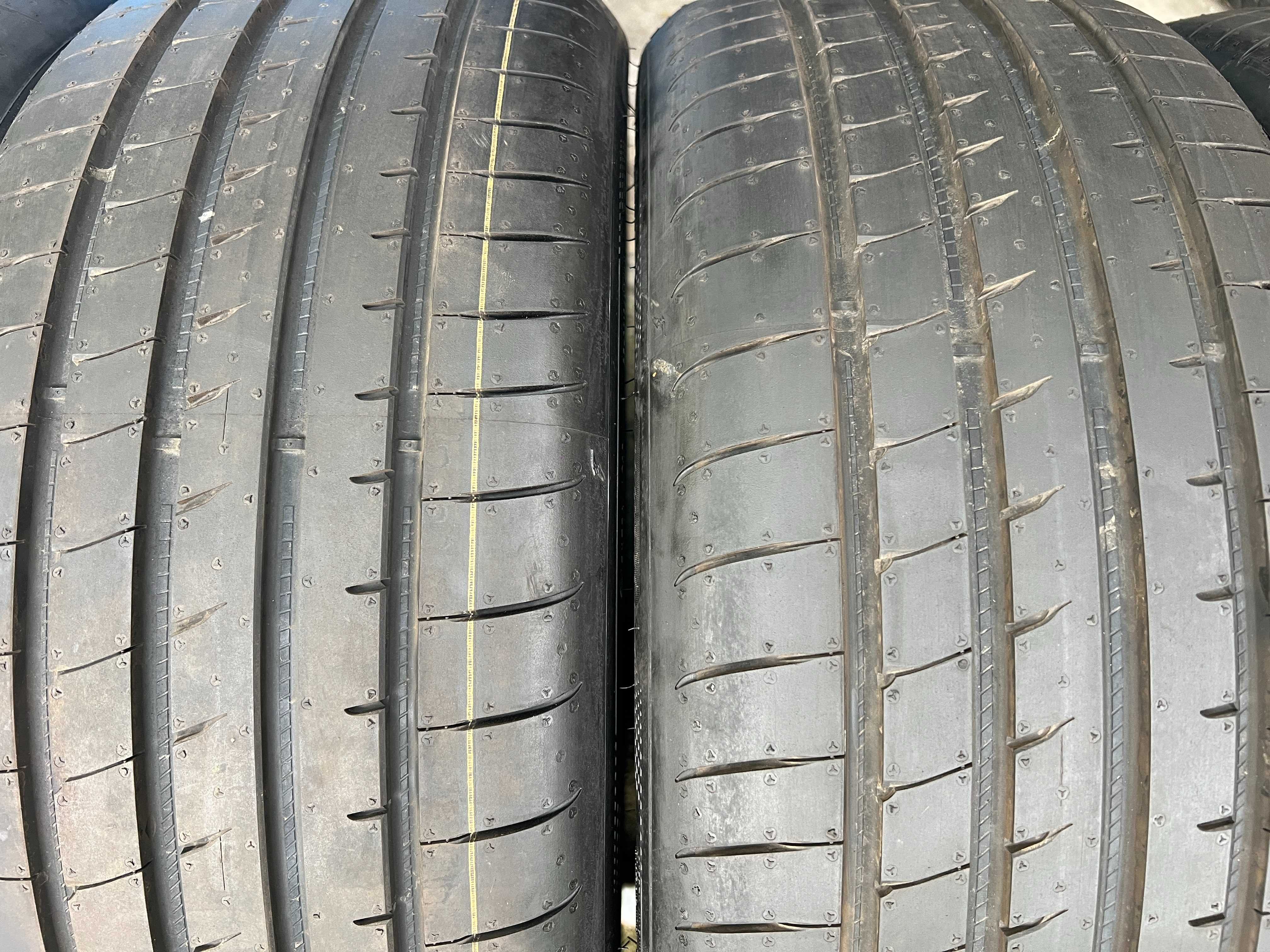 Komp. opon Goodyear 225/40R19 Demo