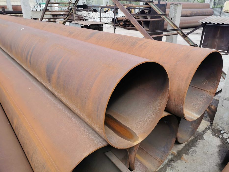 Труба 920 (новая, б/у) Прямошовная / Спиралешовная