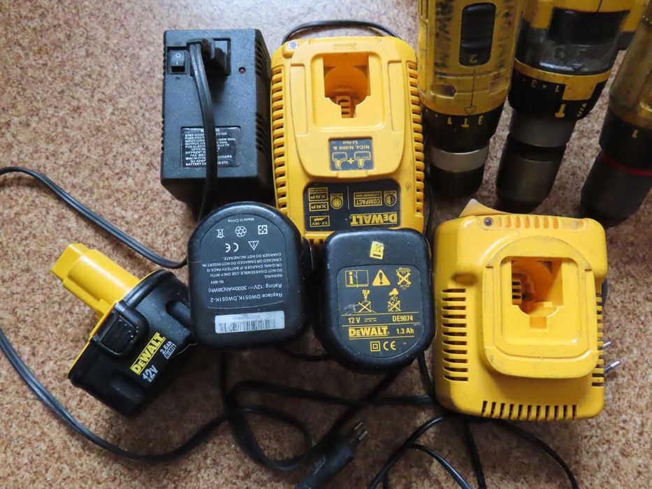 Wkrętarko wiertarki De Walt 3 sztuki z osprzętem