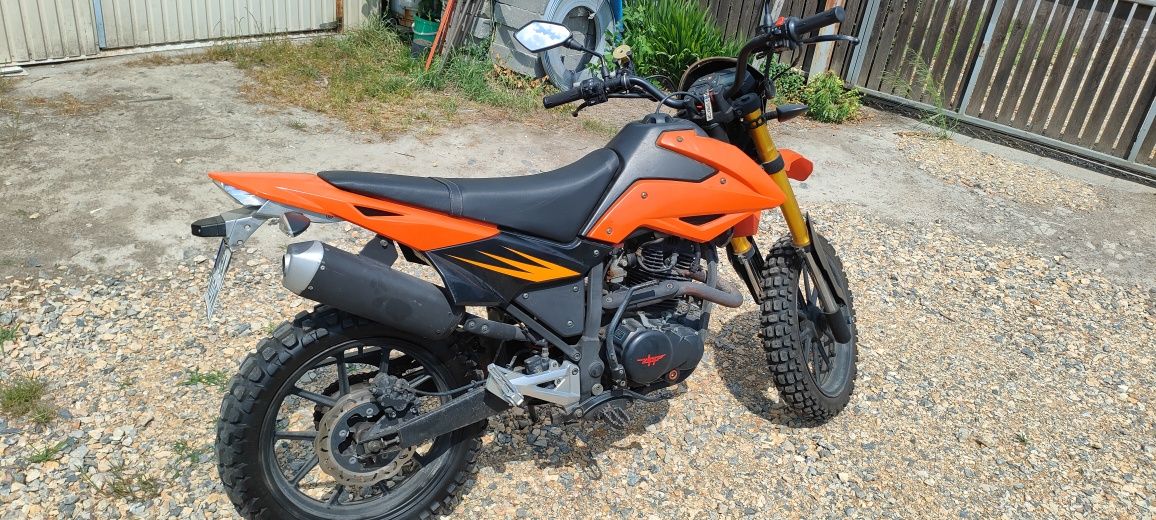 Zipp Tracker 250