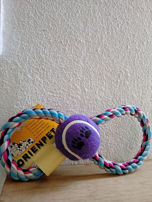 Brinquedo de cão corda bola