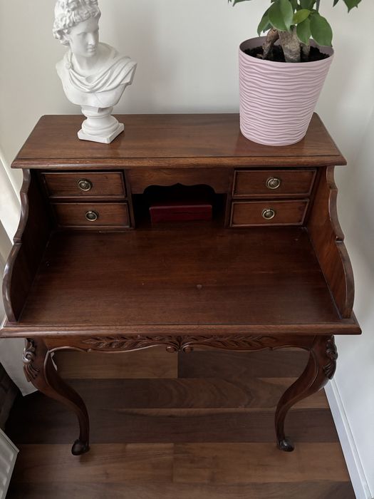 Французький секретер, антикварний стіл 18 століття