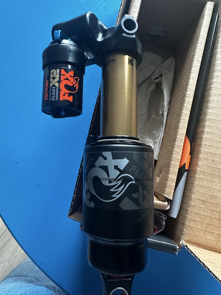 FOX FLOAT X2 Factory 205