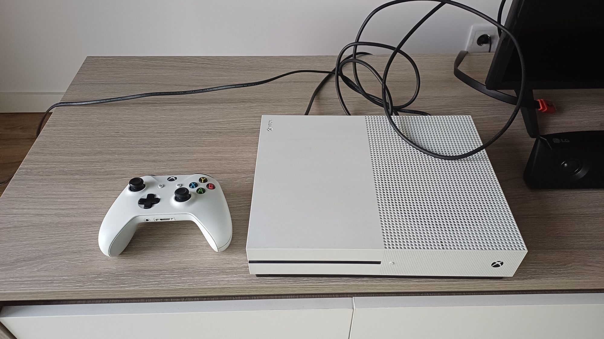 Xbox one S - 1Tera