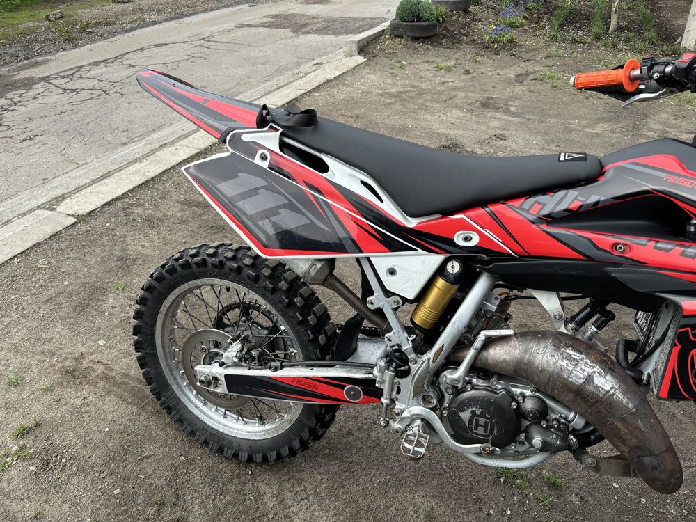 Продам Husqvarna wr 125 2t 2011 год выпуска обслужена.