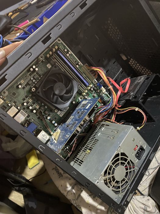 Segue para venda ou troca pc fixo i3