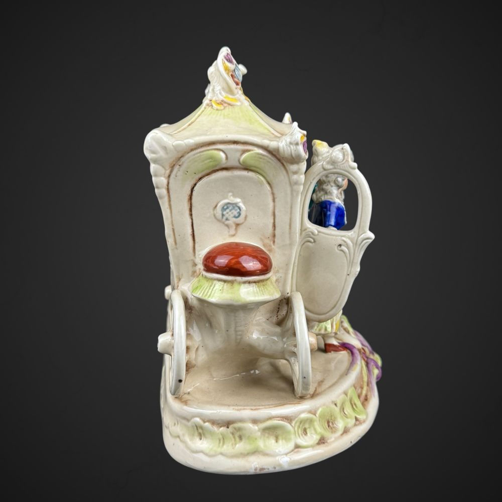 Figurka niemiecka porcelanowa karoca z końmi B51/071413