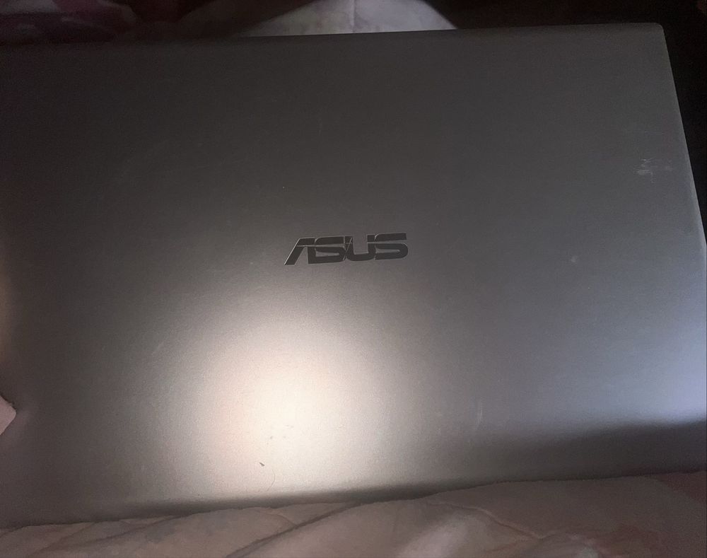 Portátil ASUS bom