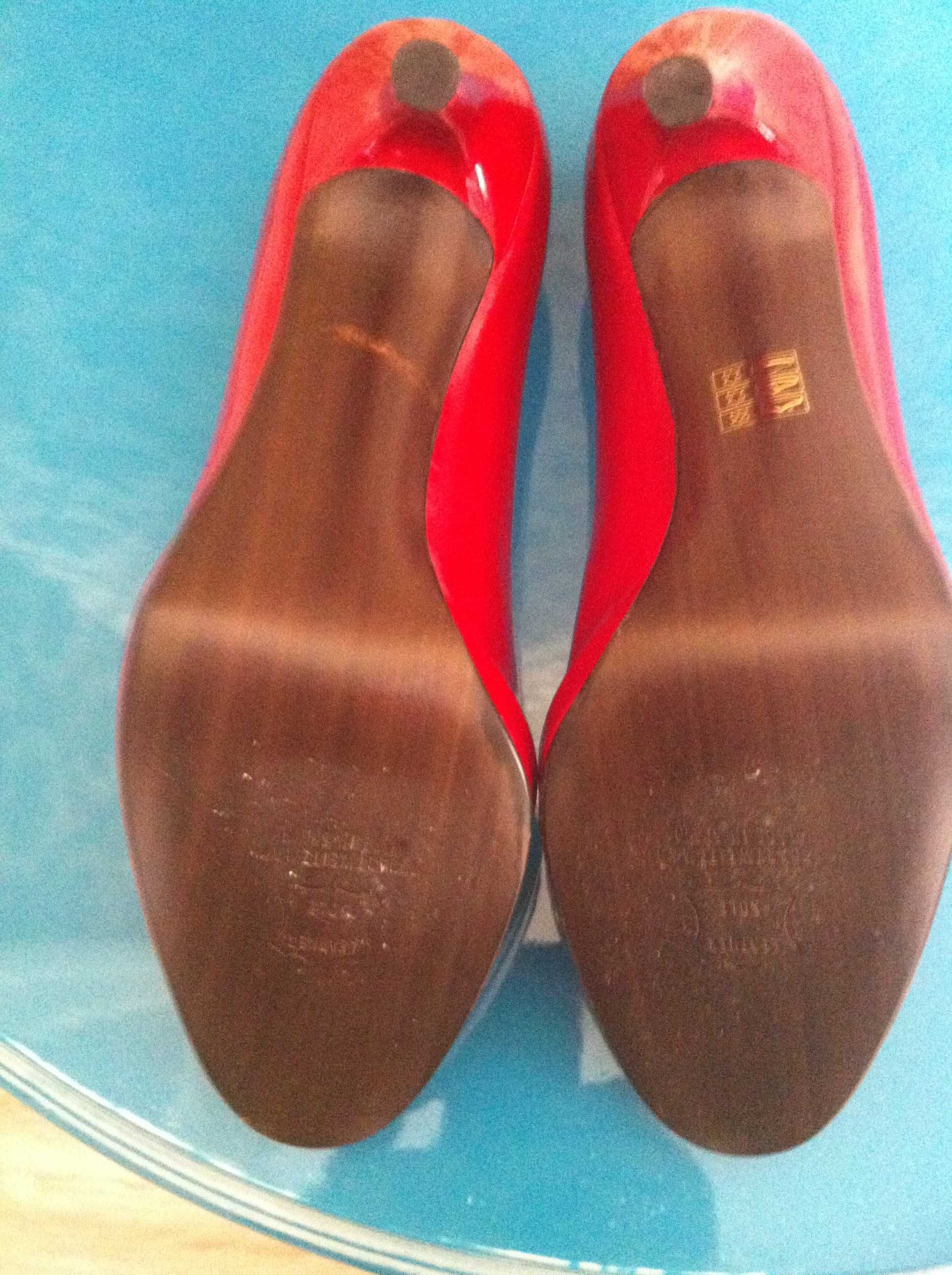 Женские туфли Кожаные Красные – Лакированные STUART WEITZMAN (США )