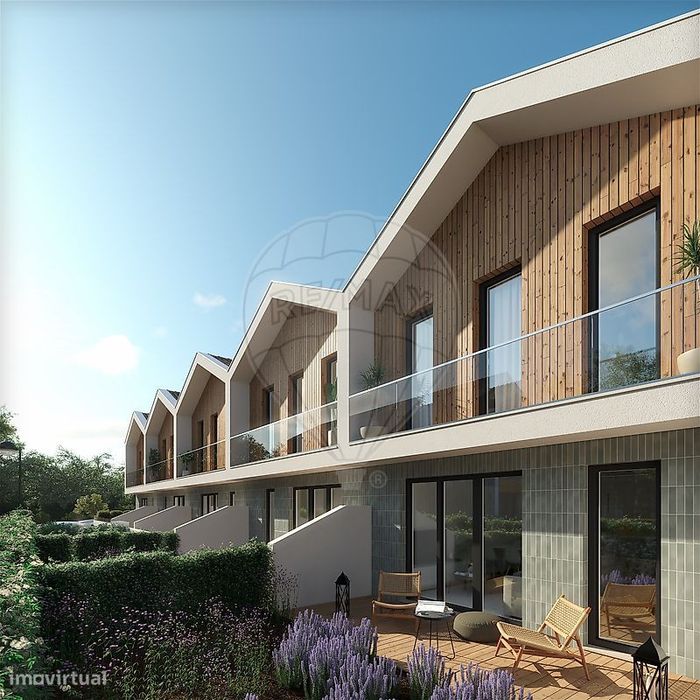 Moradia T4 para venda