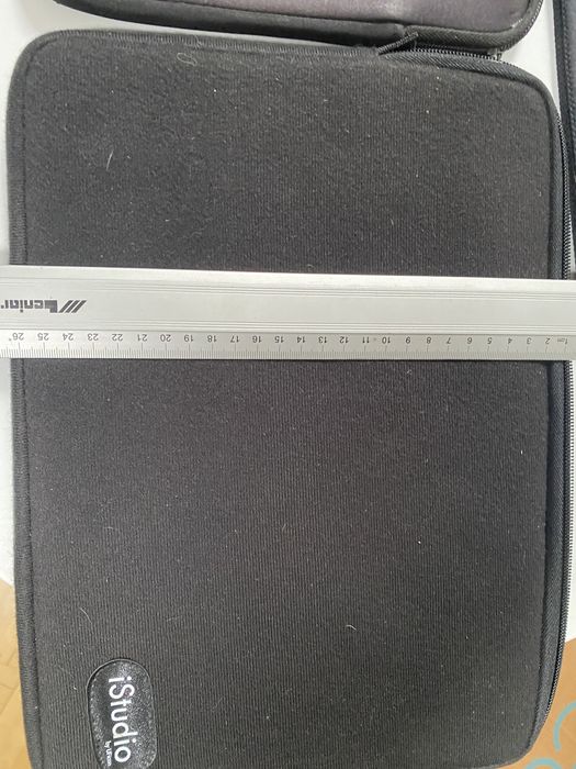 Pokrowiec na laptopa tabletka