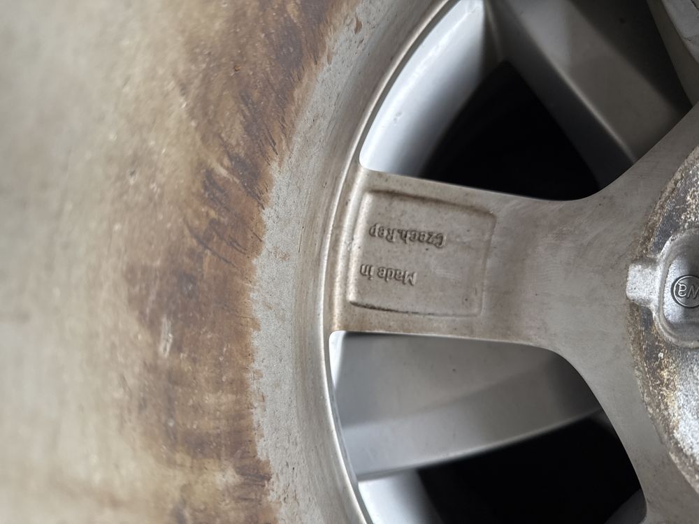 Диски Skoda Audi 5/112 r16 et37 7.5j цо 66.6