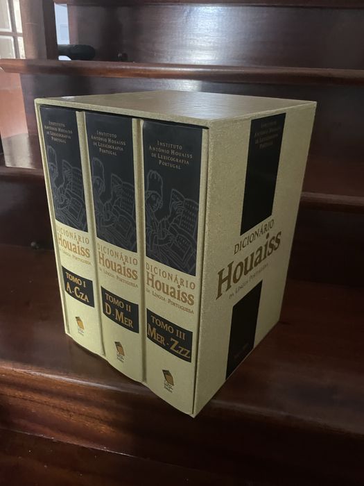 Dicionário Houaiss da Língua Portuguesa – Edição Completa