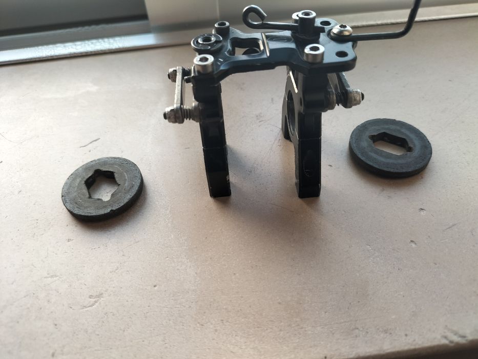 Travagem losi em alumínio CNC . Kyosho hpi Mugen xray Spectrum carson