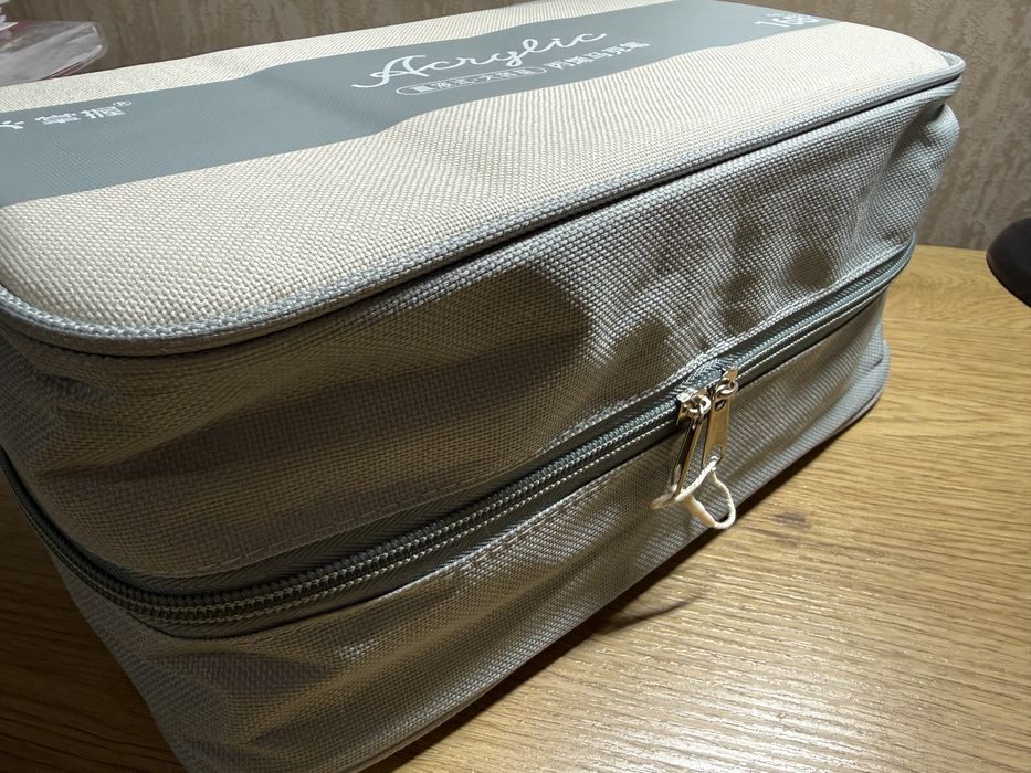 Нові акрилові маркери GRASP 168