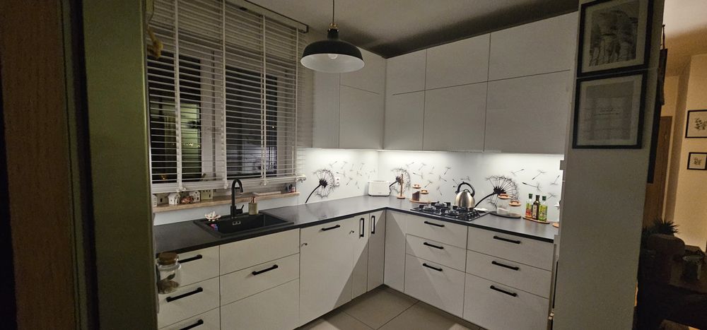 Białe fronty połysk do szafek kuchennych Ikea