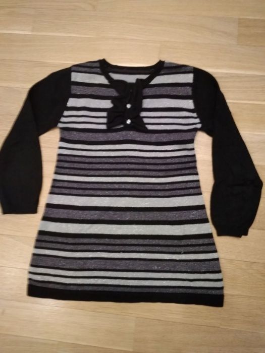 Tunika w paski ze srebrną nitką na 7 lat - 122-128- wyprzedaż szafy