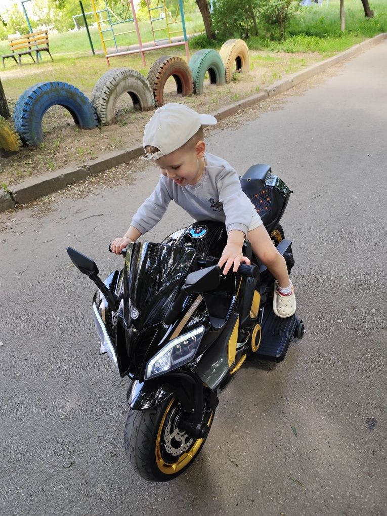 Продам мотоцикл детский Yamaha