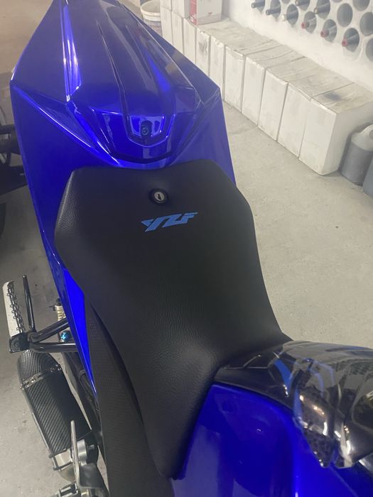 Vendo yamaha YZF 125R  2010. 14600km