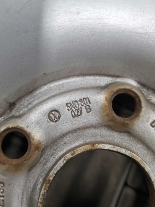 Felgi stalowe 16'' 5x112 6,5Jx16H2 ET 33 Vw Tiguan Sharan II