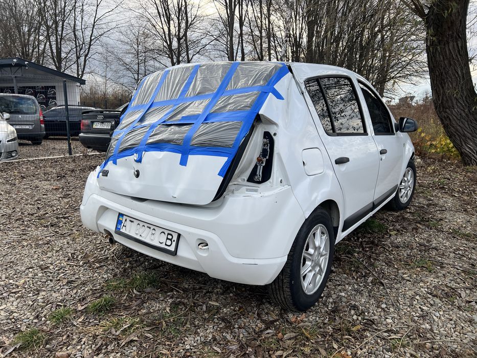 Dacia після невеликого ДТП