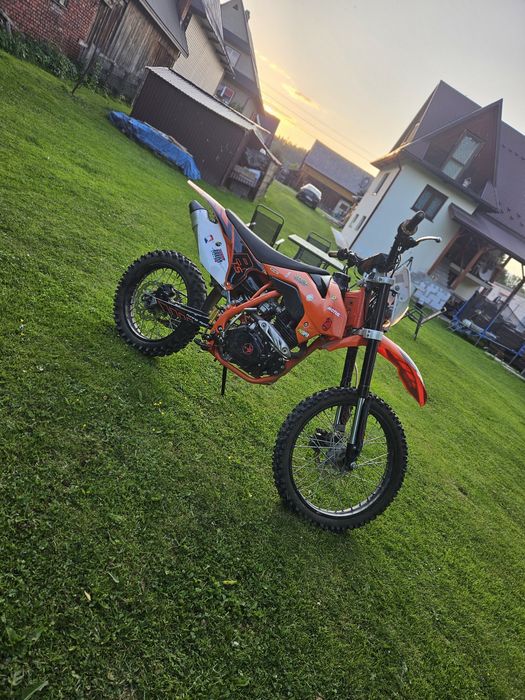 Cross Barton Bts 150ccm